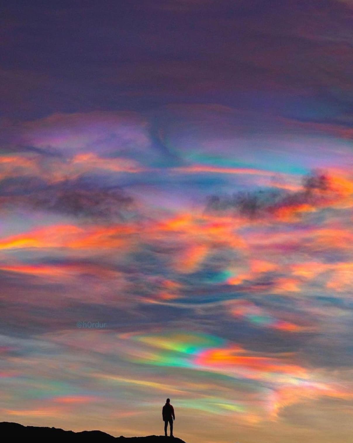 “Polar stratospheric clouds over Iceland.”